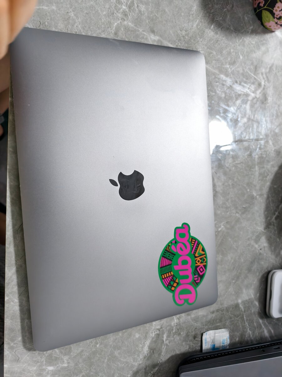 MacBook Pro 笔记本电脑