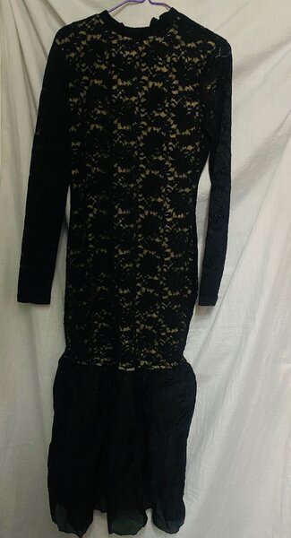 Robe élégante en dentelle noire