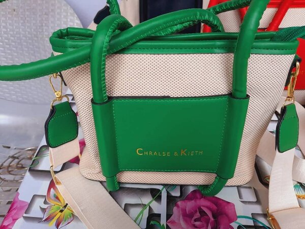 Sac à bandoulière élégant