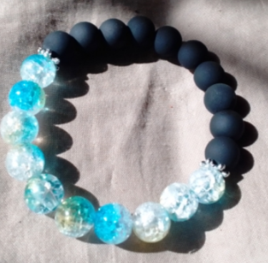 Beautiful bracelet   mixed color