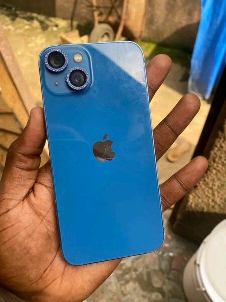 Apple iPhone 13 bleu reconditionné