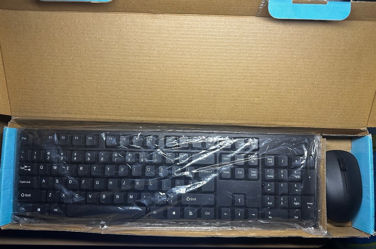 MK2900 Wireless Keyboard and Mouse