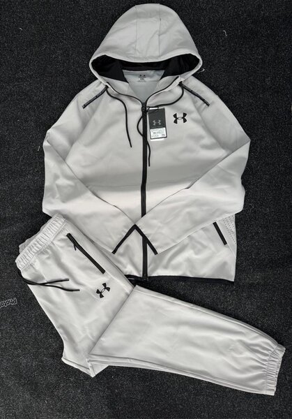 Ensemble de sport homme