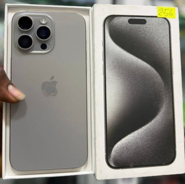 iPhone 15 Pro Max, 256Go