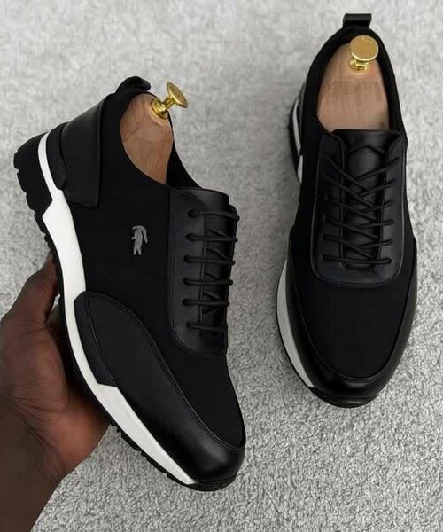 Chaussures Sneakers Noires Homme