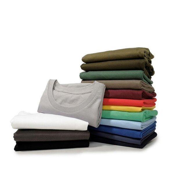 Lot de t-shirts colorés