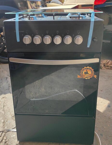 Volcano 50x50 4 Burner Gass cooker oven and Grill