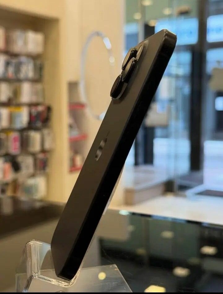 Apple iPhone 16 Pro 256 Go Noir