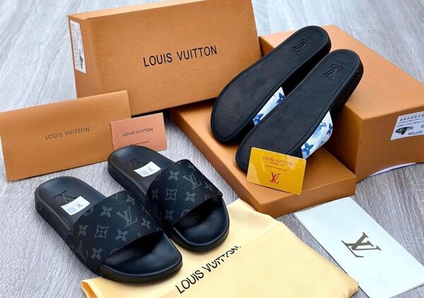 Sandales Louis Vuitton Élégantes