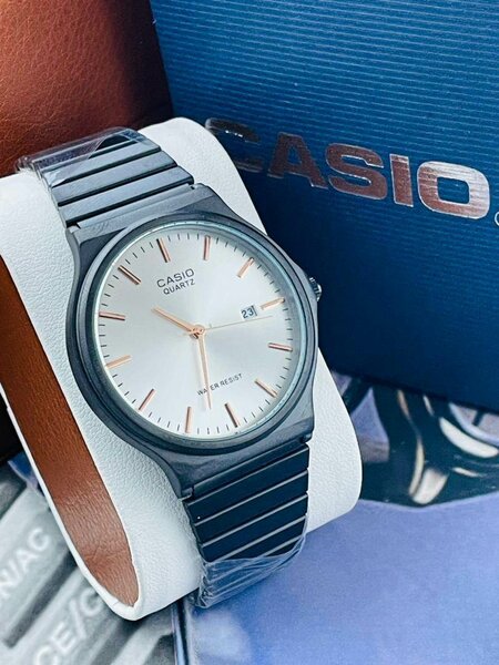 Montre CASIO (Homme/Femme)