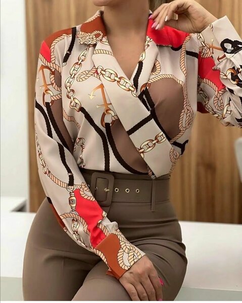 Chemisier en soie imprimé chic