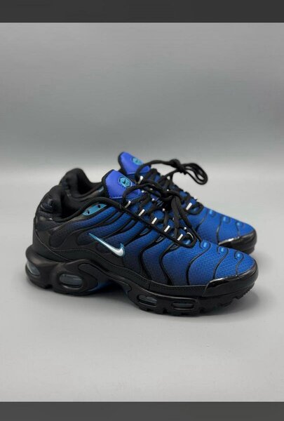 Baskets sport bleu et noir