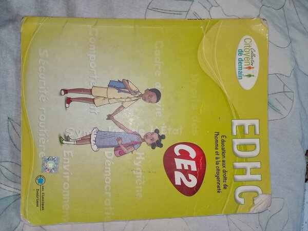 Manuel scolaire CE2 EDHC