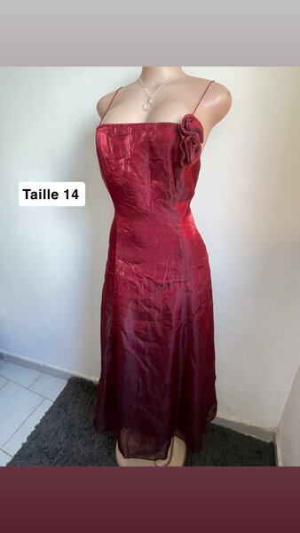 Longue robe de soirée rouge