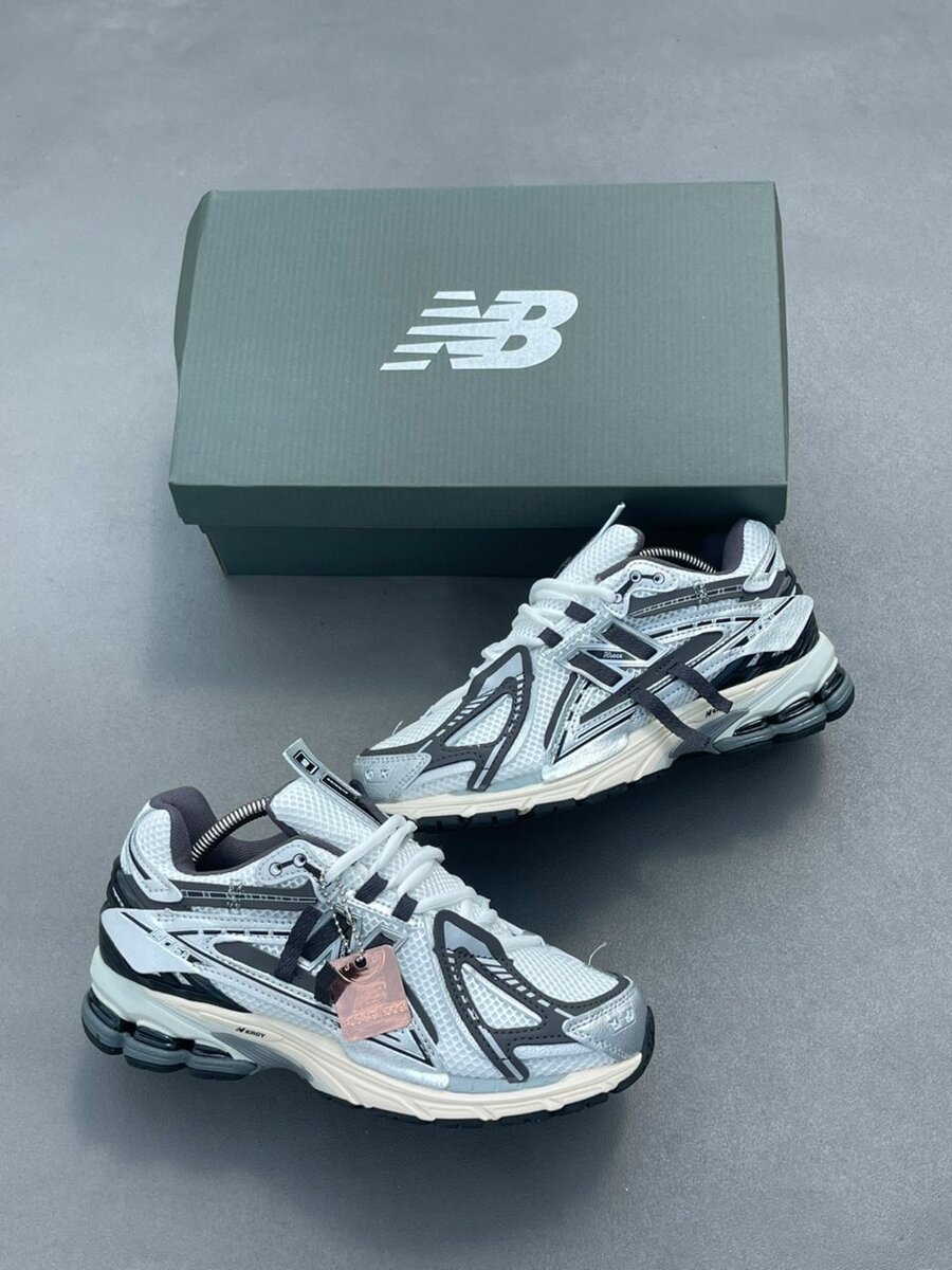 Chaussures New Balance 9060 pour homme