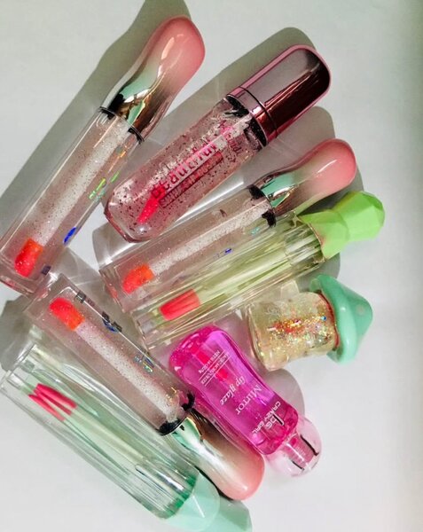 Ensemble de gloss à lèvres scintillants