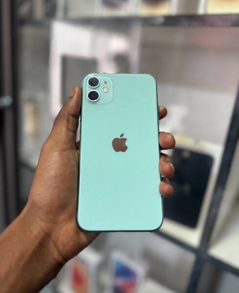 iPhone 11