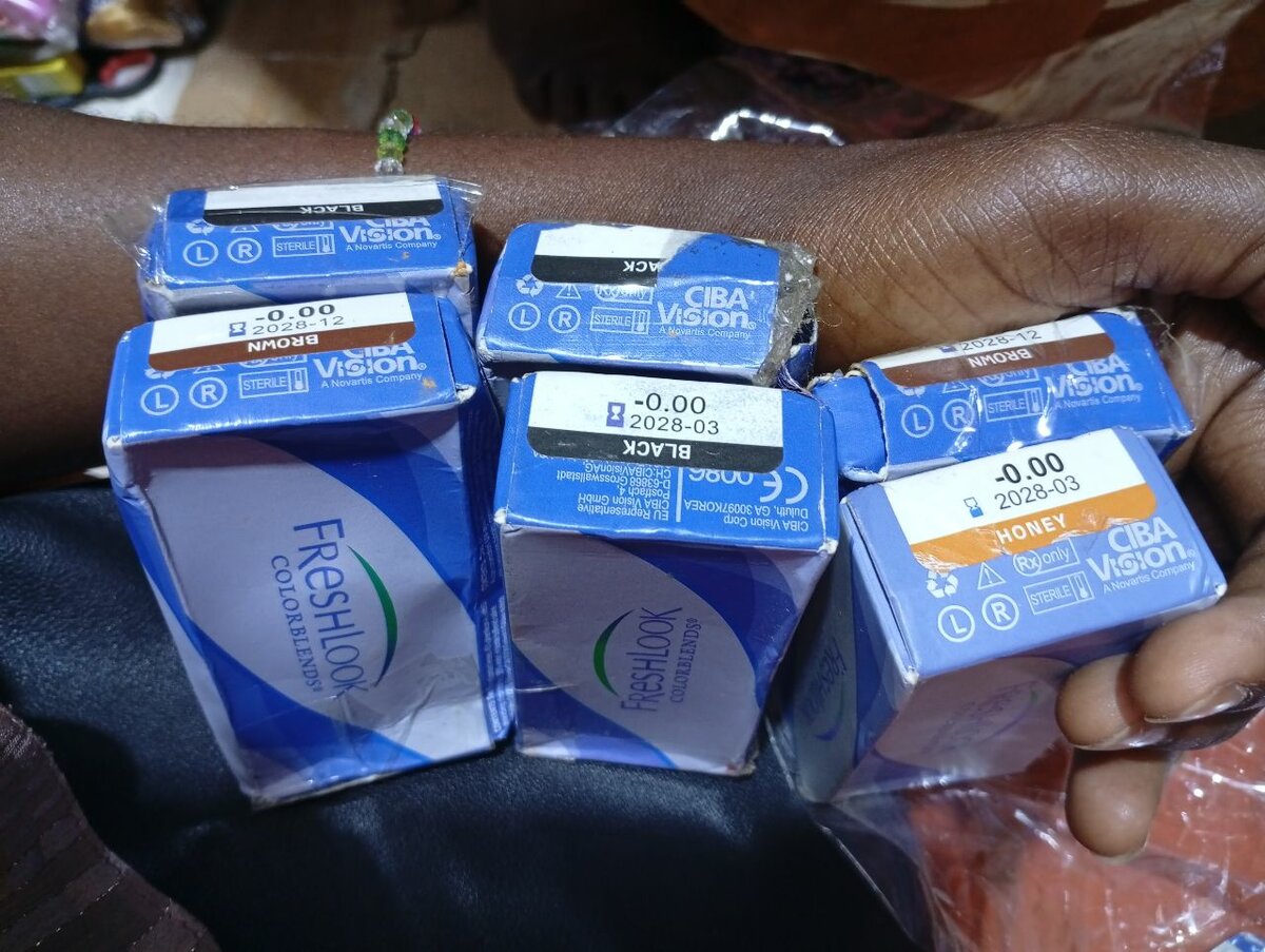 Lentilles FRESHLOOK colorées