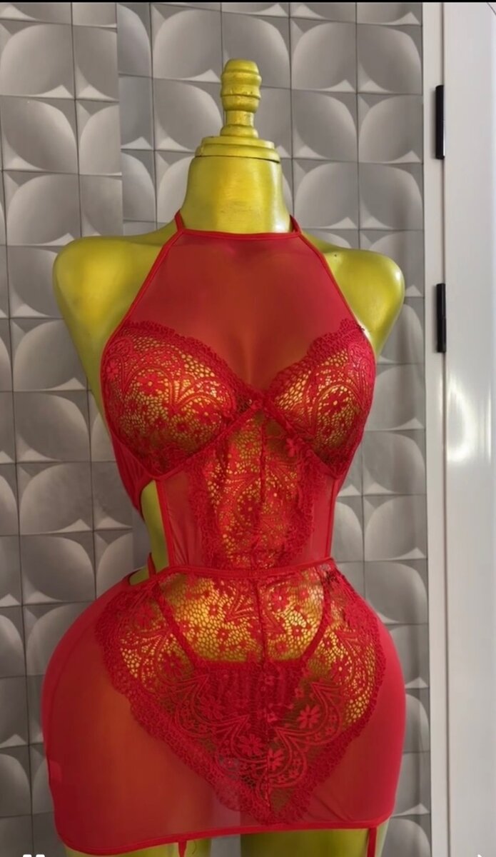 Robe nuisette dentelle sexy