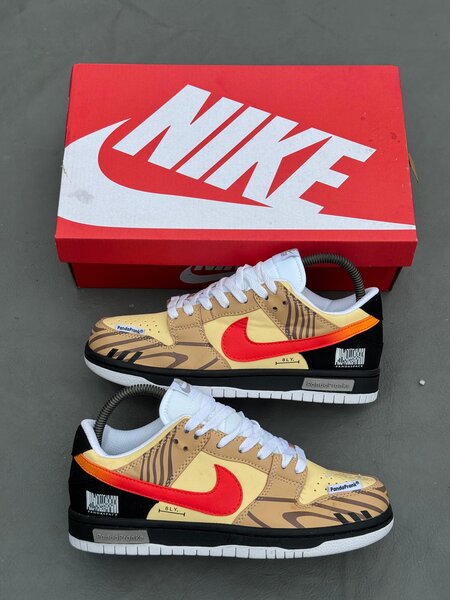 Nike Dunk Low Colorées