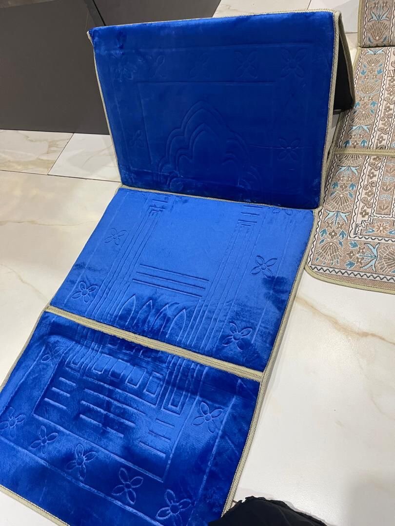 Tapis de prière luxueux
