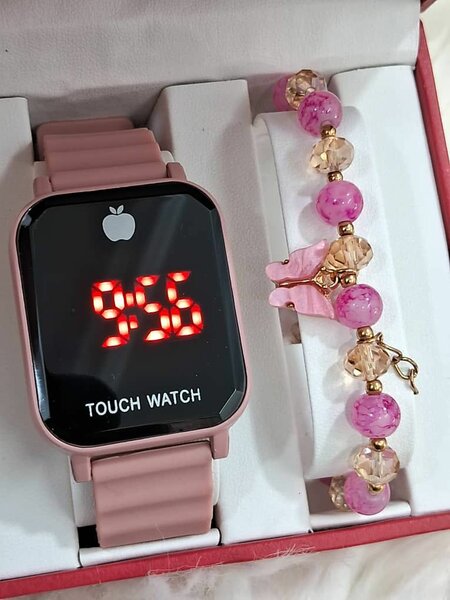 Montre et bracelet pour femmes