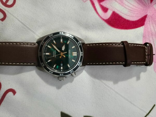 Montre  SEIKO KINETEC