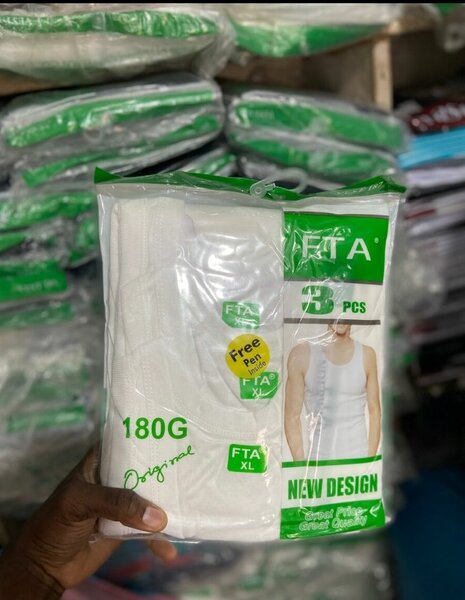 Lot de 3 débardeurs blancs