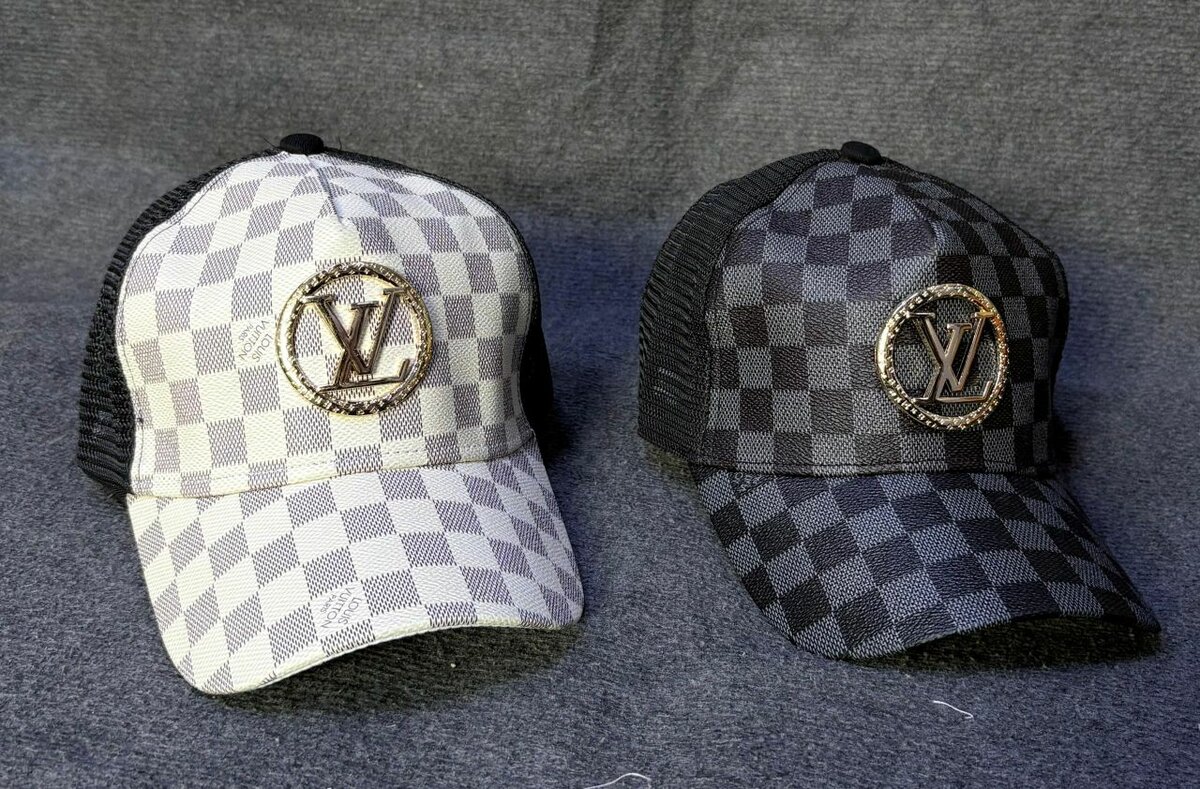 Casquettes élégantes avec logo