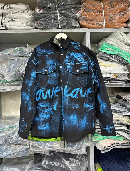 Chemise tendance graphique bleue