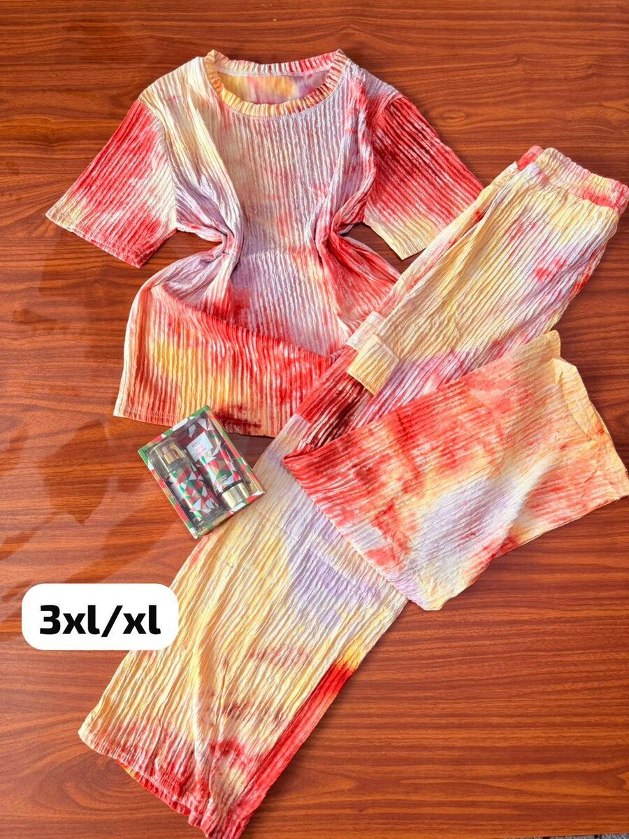 Top and Down With Side Pockets