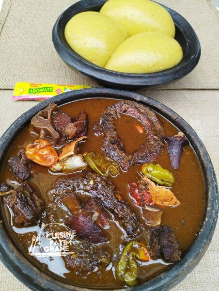 Foutou et sauce djougble