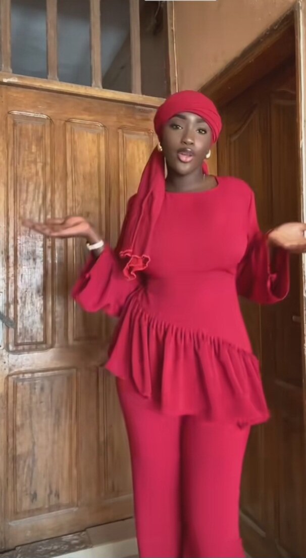 Robe fluide modeste pour femme