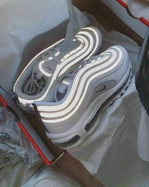NIKE AIRMAX 97