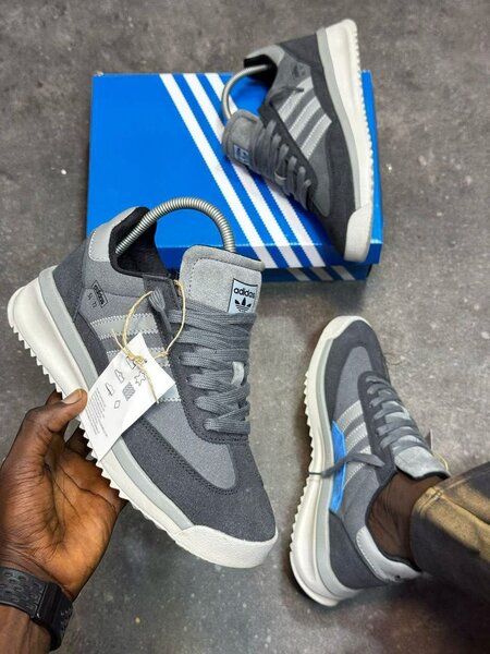 Baskets sport inspiration rétro