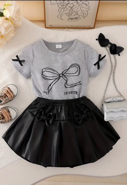 Ensemble Fille T-shirt et Jupe