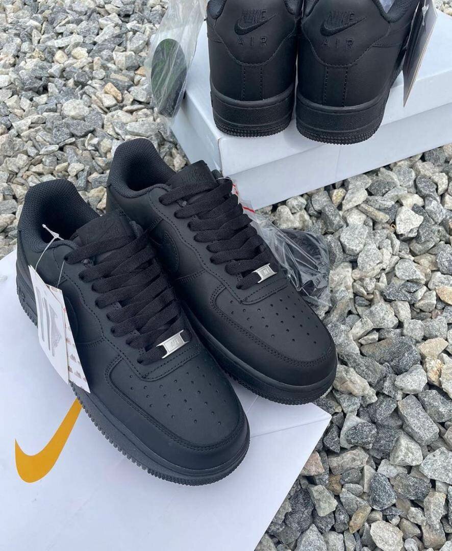 Air force 1 sneakers