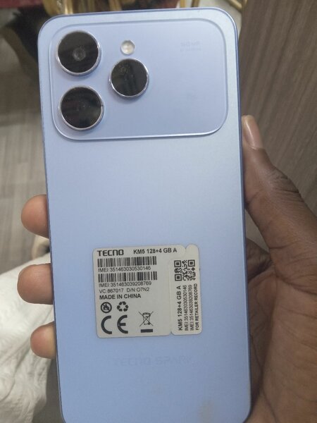 Tecno spark 40  128Go