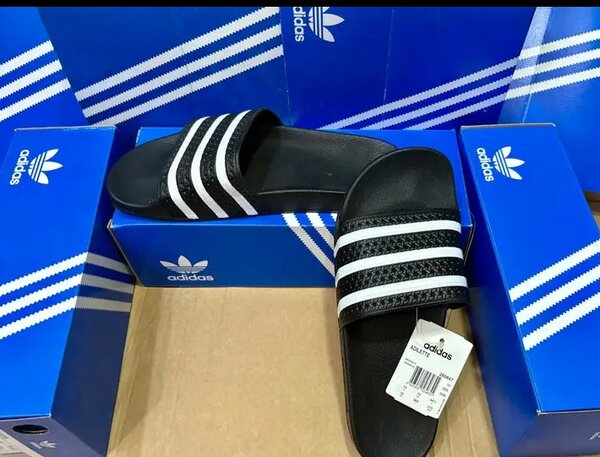 Adidas Slides Noir et Blanc
