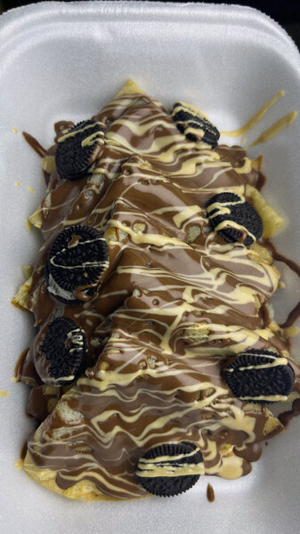 Crêpes au chocolat et biscuits