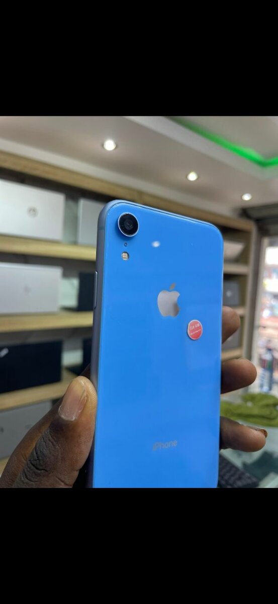 IPHONE XR 128GB