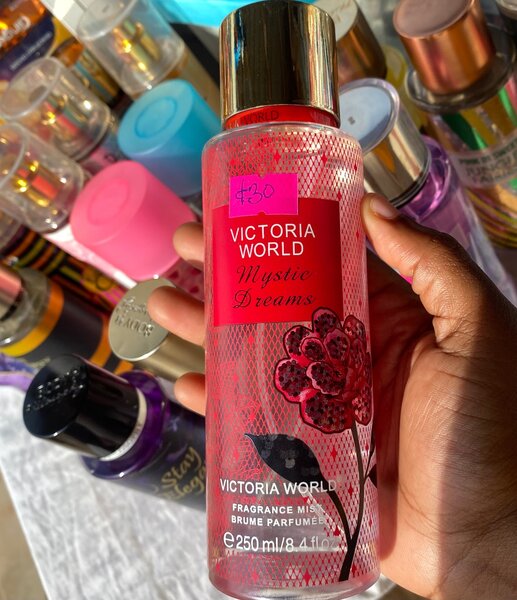 Victoria World Body Splash