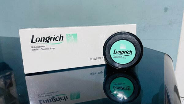 Savon noir au charbon de bambou