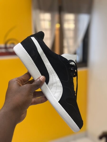 Sneakers noirs en daim