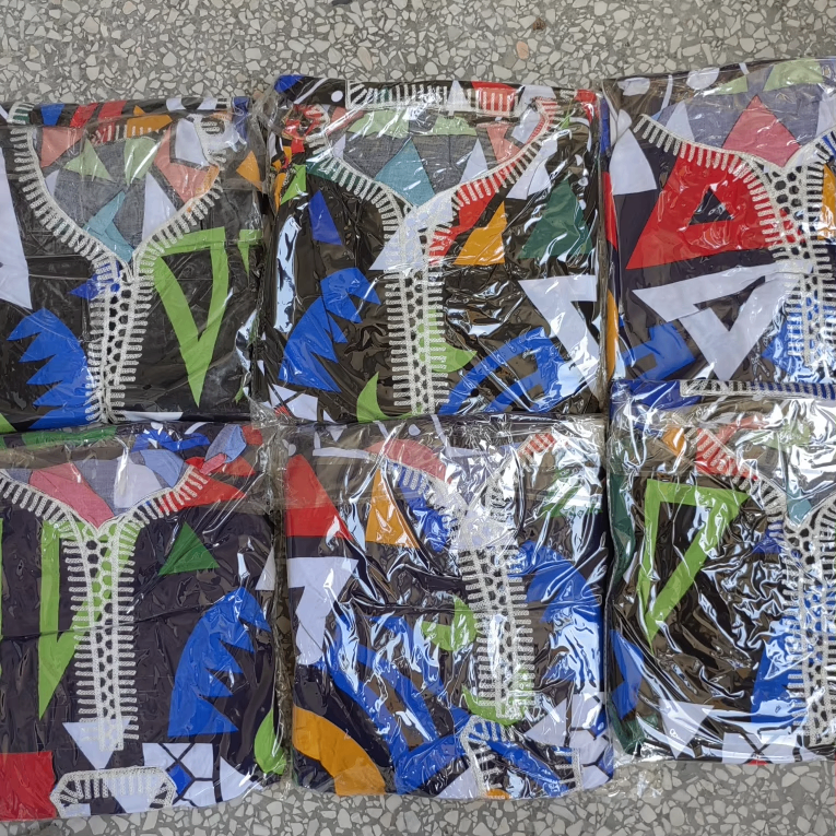 Robe africaine moderne multicolore