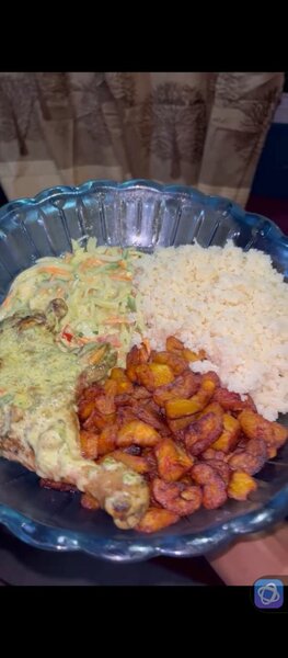 Assiette de Poulet Délicieuse