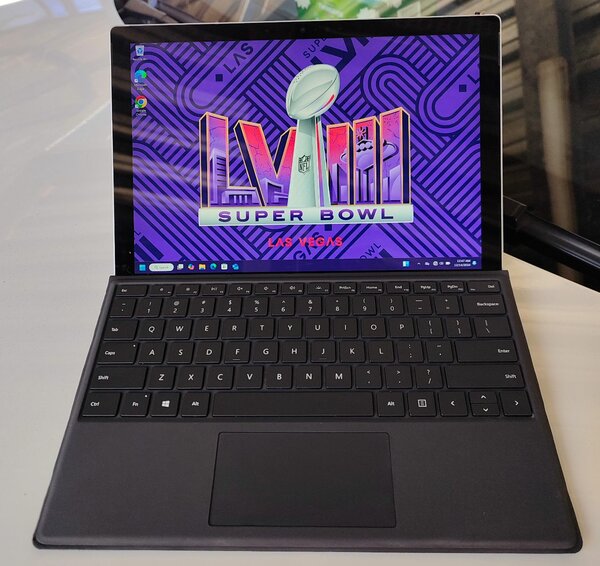 Microsoft Surface Pro 7