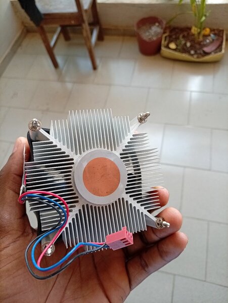 Ventilateur CPU avec dissipateur thermique