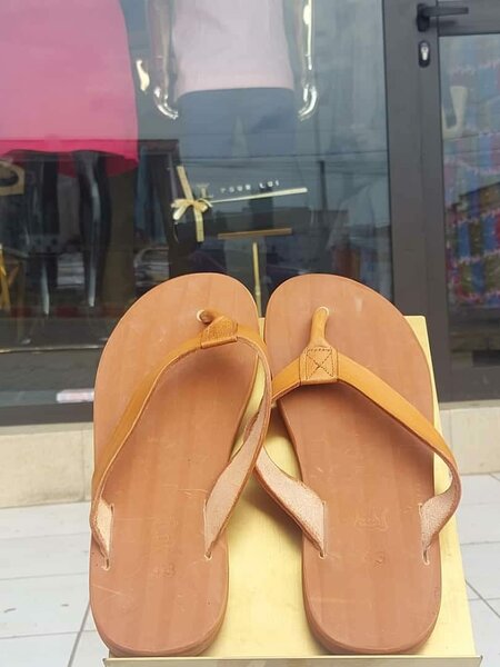 Sandales pour hommes, 100% cuir