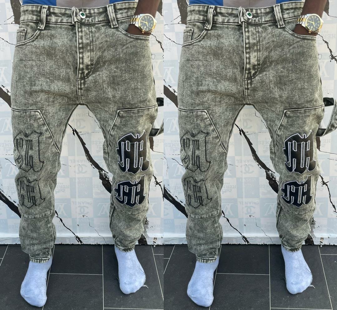 Jeans déchirés pour homme